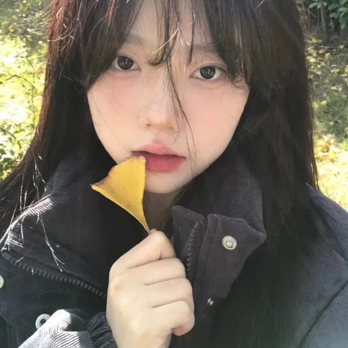 好麻烦，每天都要谈恋爱